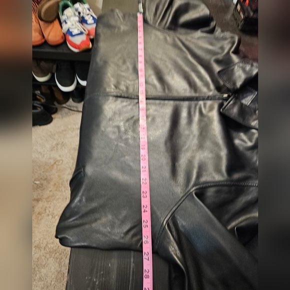 Roundtree Yorke Mens Lambskin Leather Jacket - Picture 4 of 13